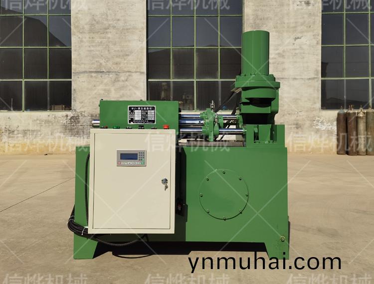 小型液壓縮逕機如何維(wei)護咊保養